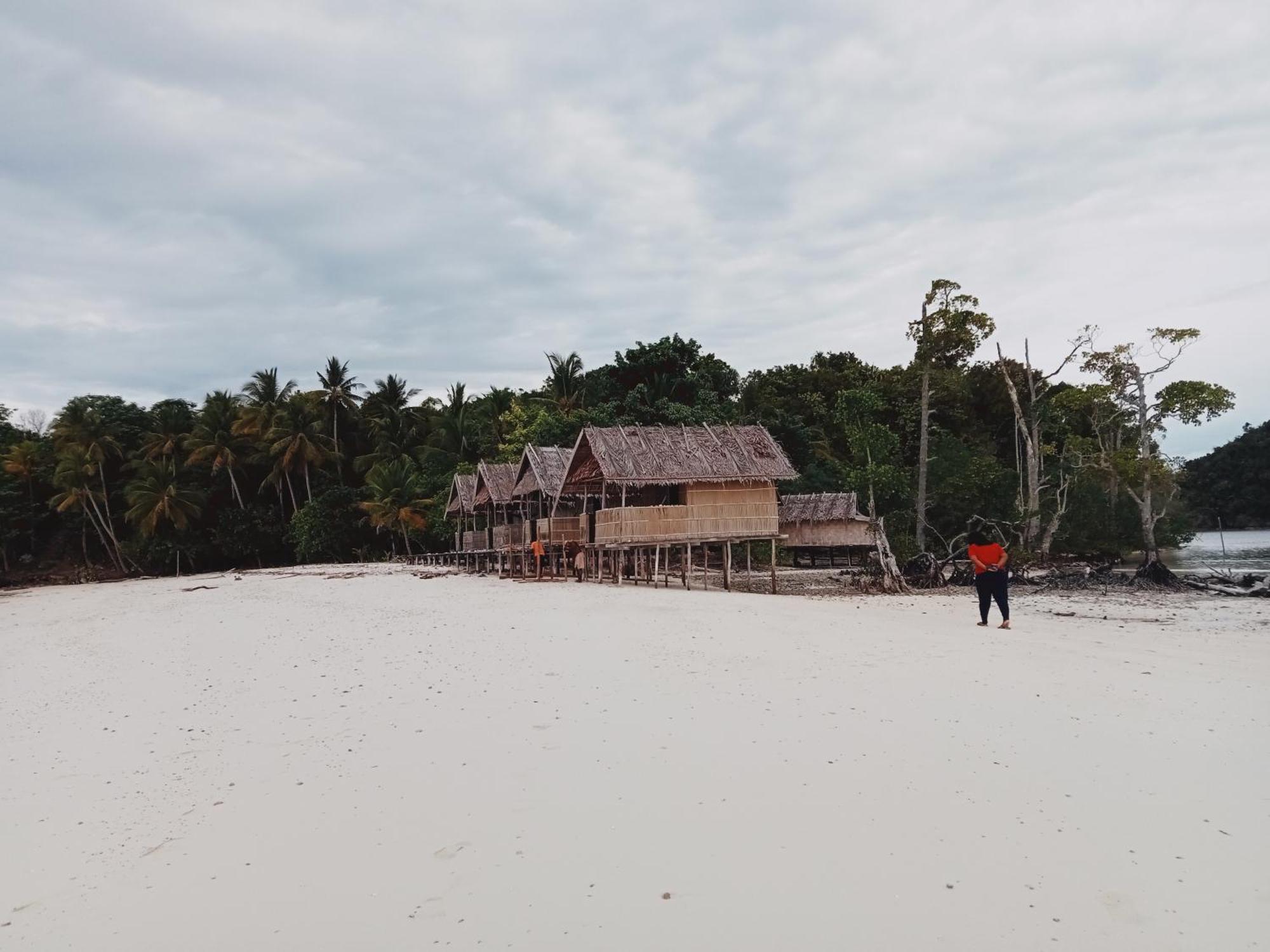 Ransiwor Homestay Kri Ngoại thất bức ảnh