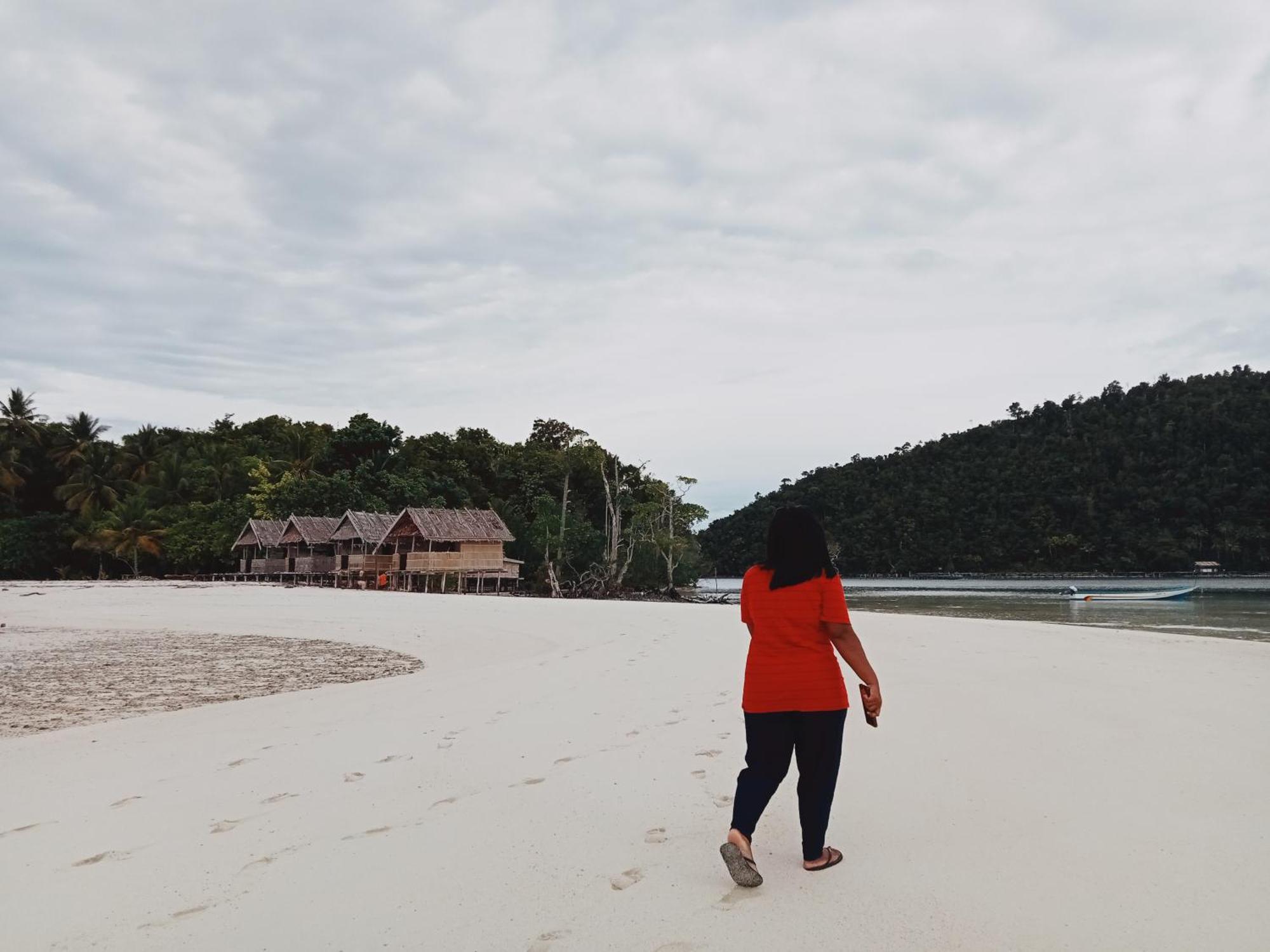 Ransiwor Homestay Kri Ngoại thất bức ảnh