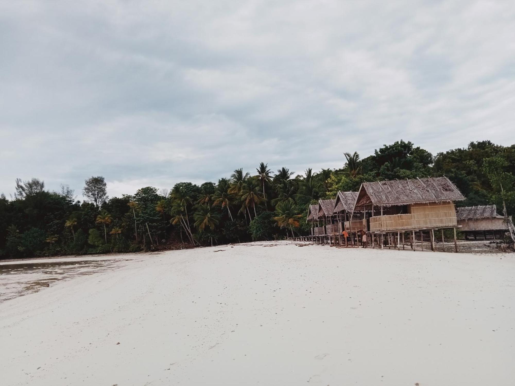 Ransiwor Homestay Kri Ngoại thất bức ảnh
