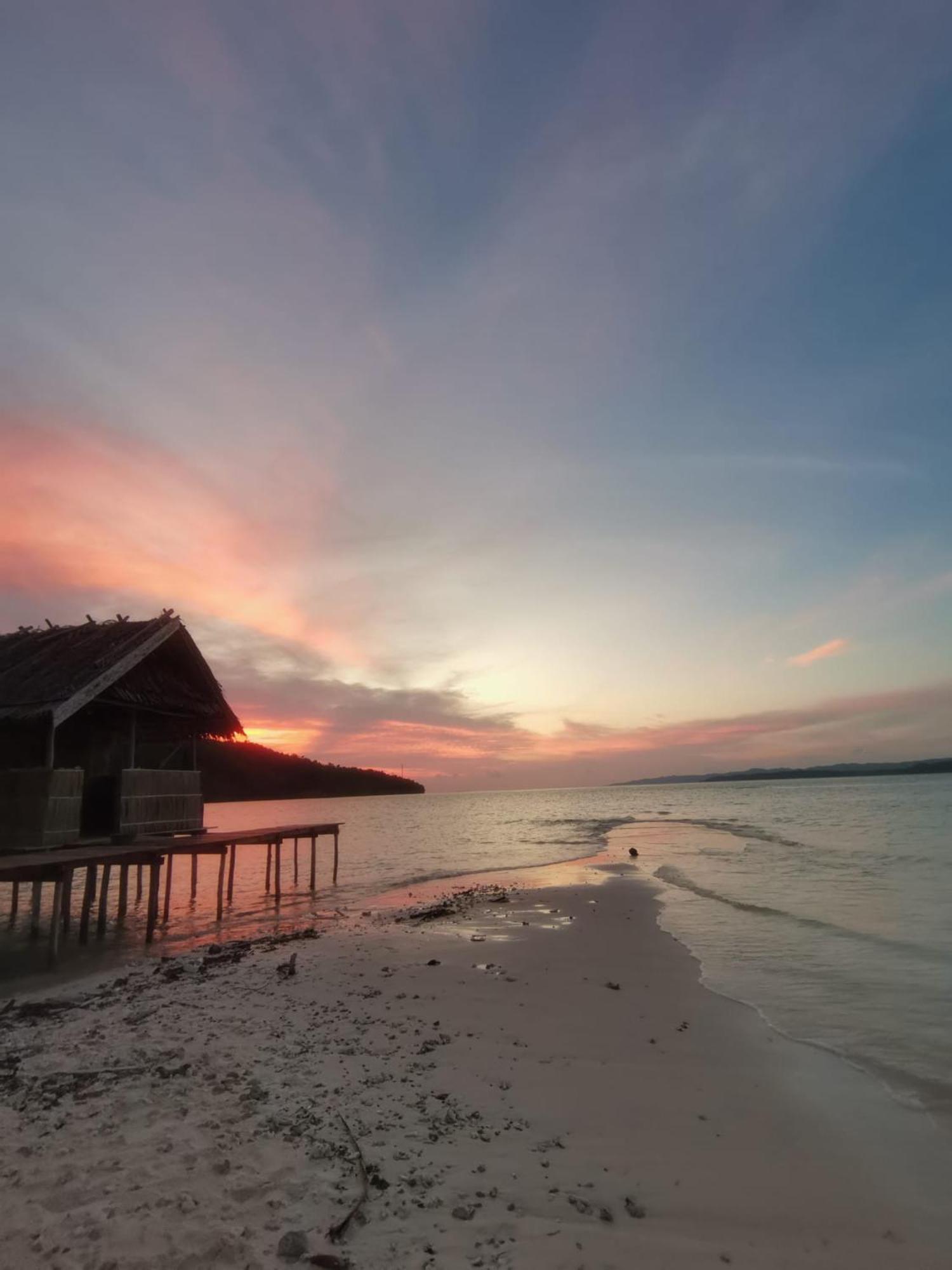 Ransiwor Homestay Kri Ngoại thất bức ảnh